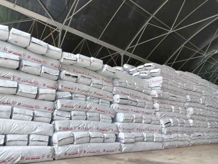 Ảnh của THANH GROWBAG 100 x 20 x15 